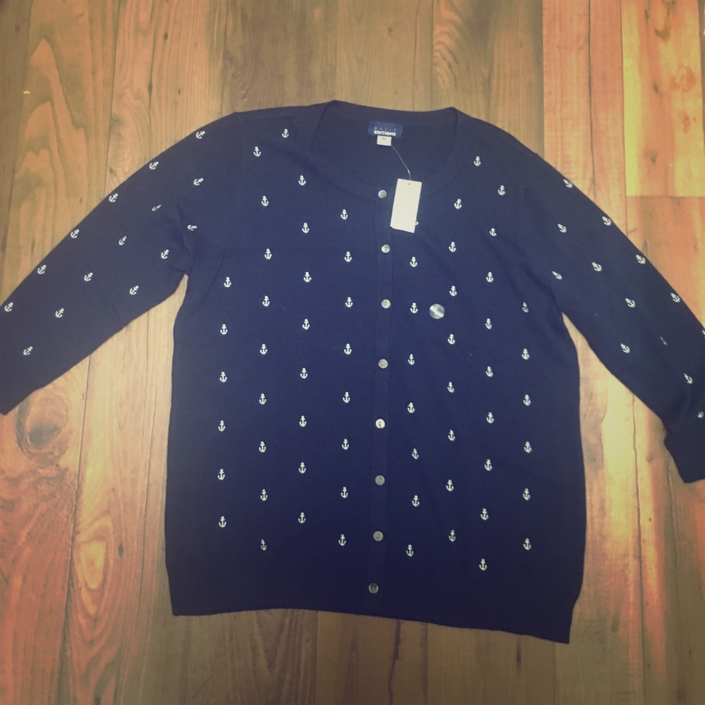 CARDIGAN SWEATER